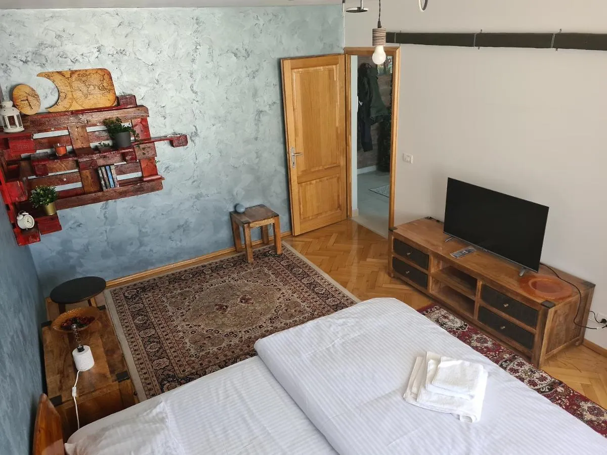 Apartment Aviatiei 61 Bucharest 0*,  Romania
